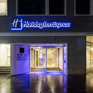 Holiday Express City Centre, An Ihg Отель